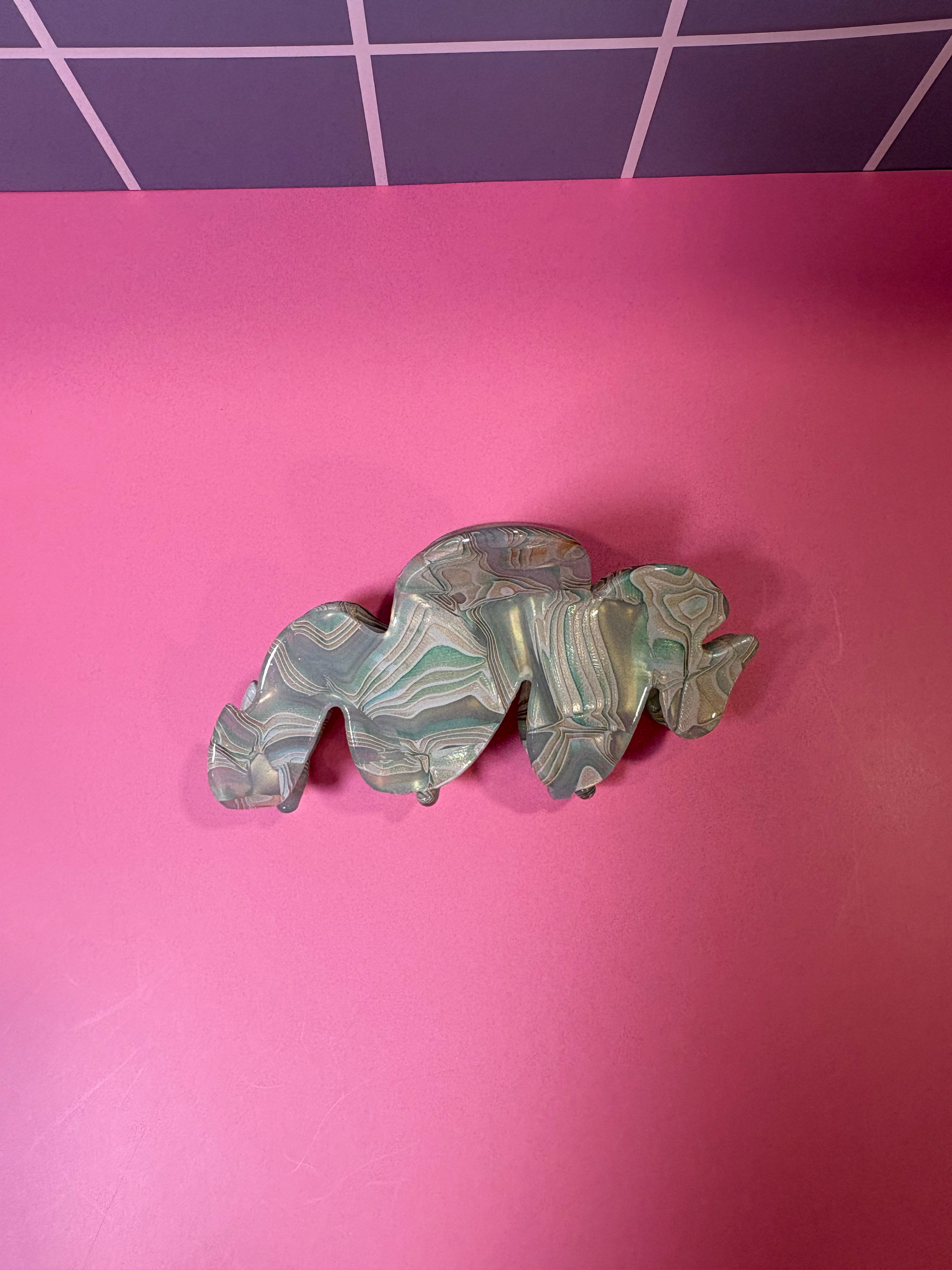 Green Striped Iridescent Squiggle Small Claw Clip