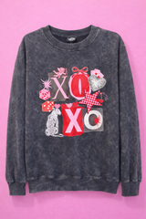 XOXO - Crewneck Sweatshirt