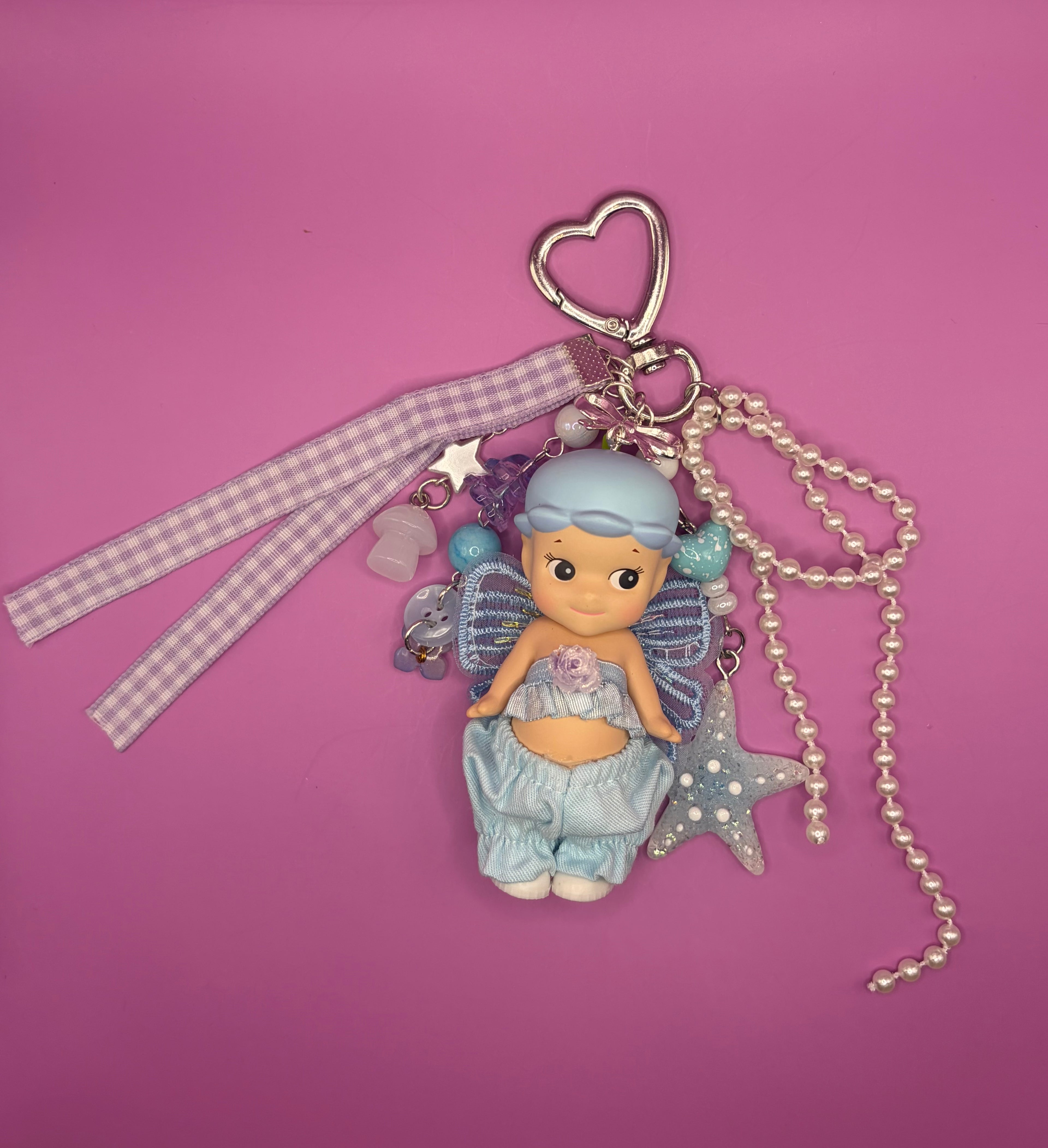 Lily Bell - Sonny Angel Keychain