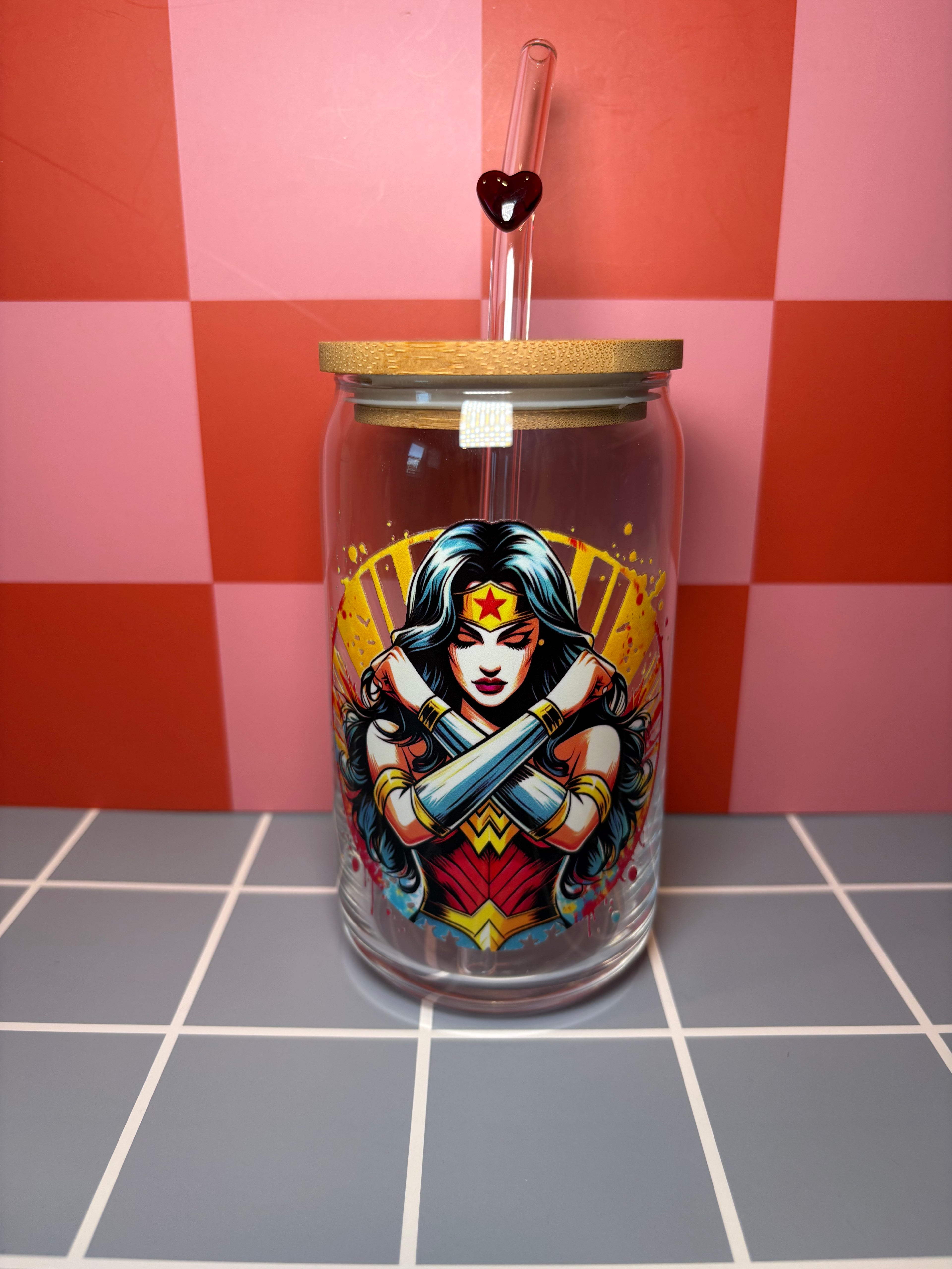 Wonder Woman - 16 Oz Glass Can