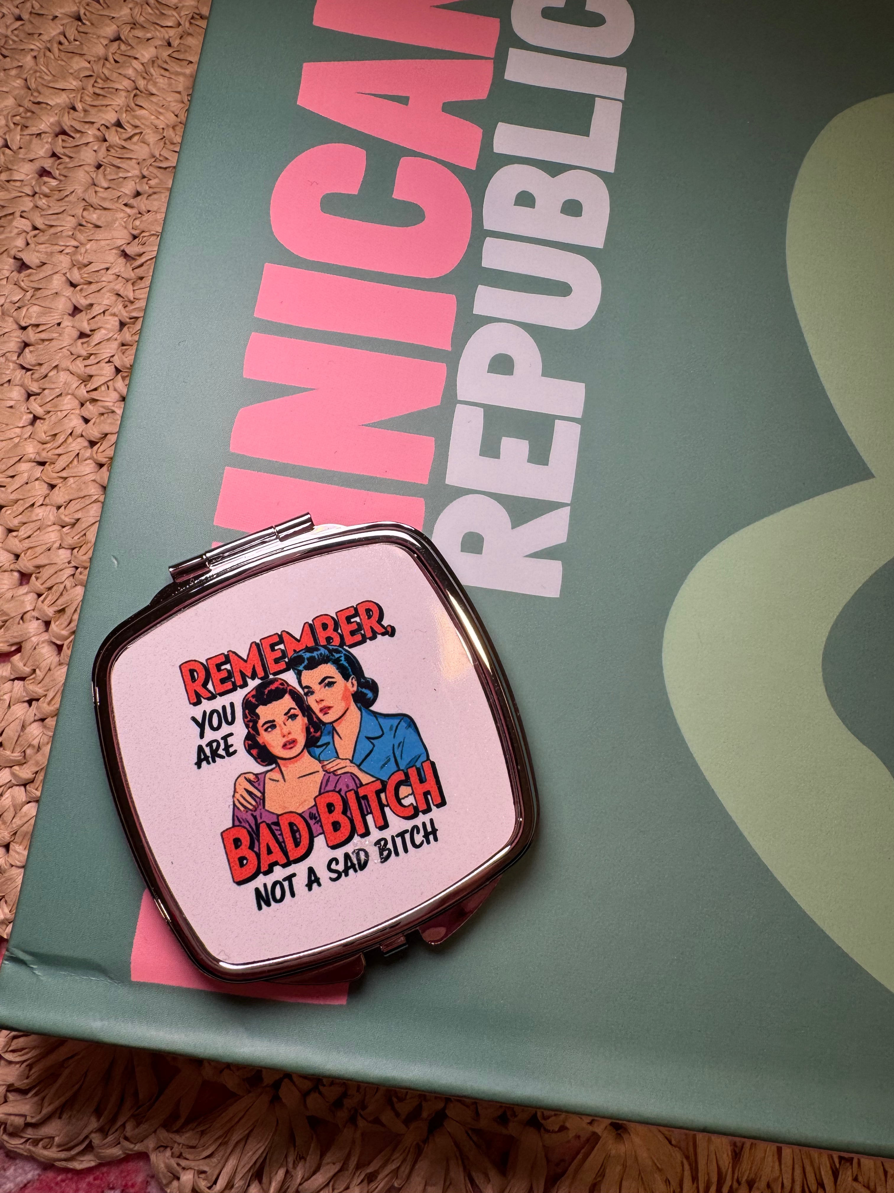 Remember You Are a Bad Bitch Not a Sad Bitch - Compact Mirror – Metal compact mirror