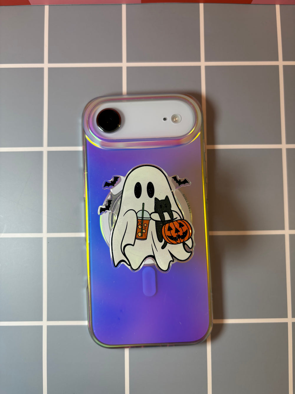 "Girly Ghost" Phone & E-Reader MagSafe Grip
