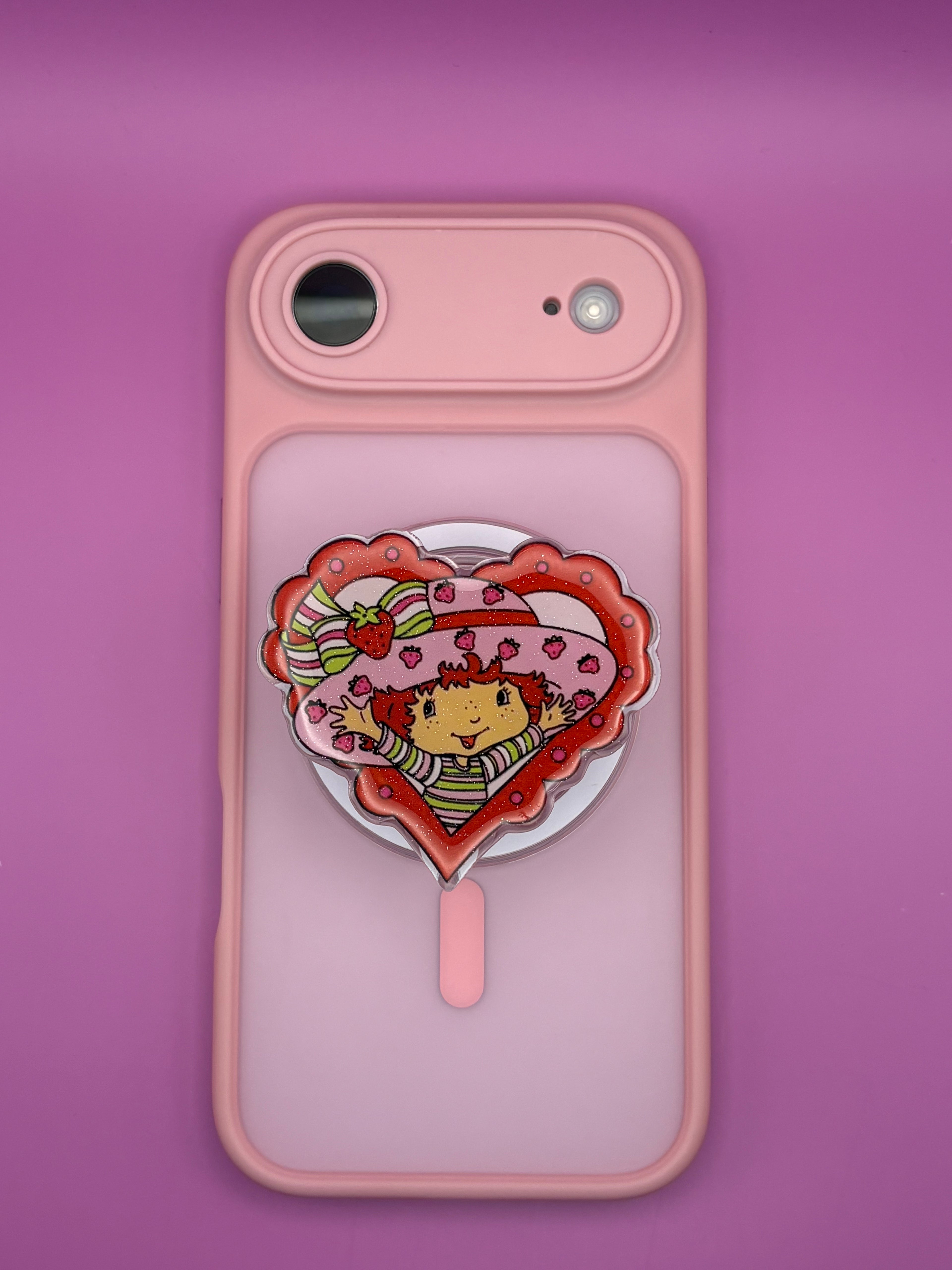 "Strawberry Shortcake" Phone & E-Reader MagSafe Grip