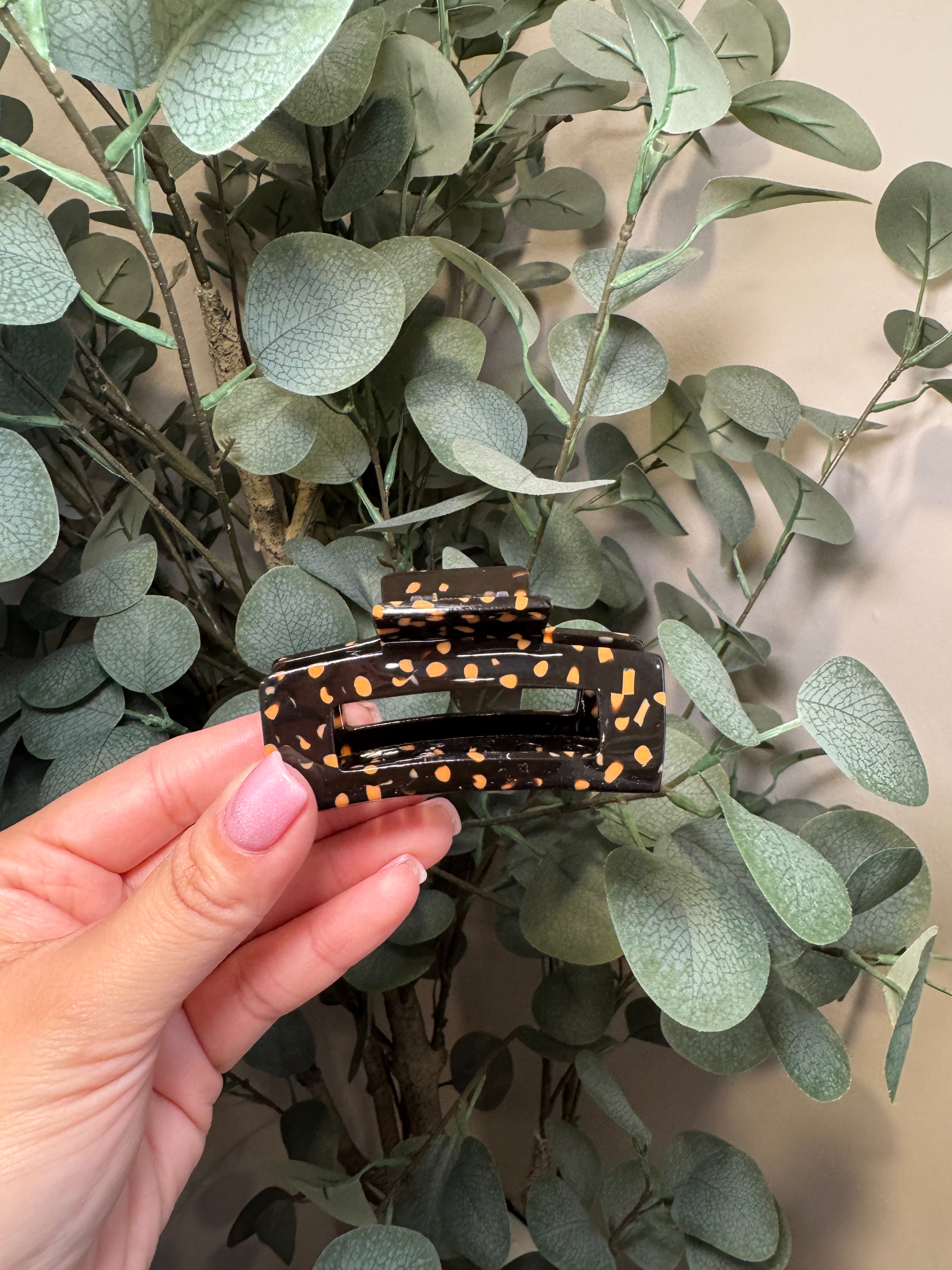 Black & Brown -Small Claw Clip