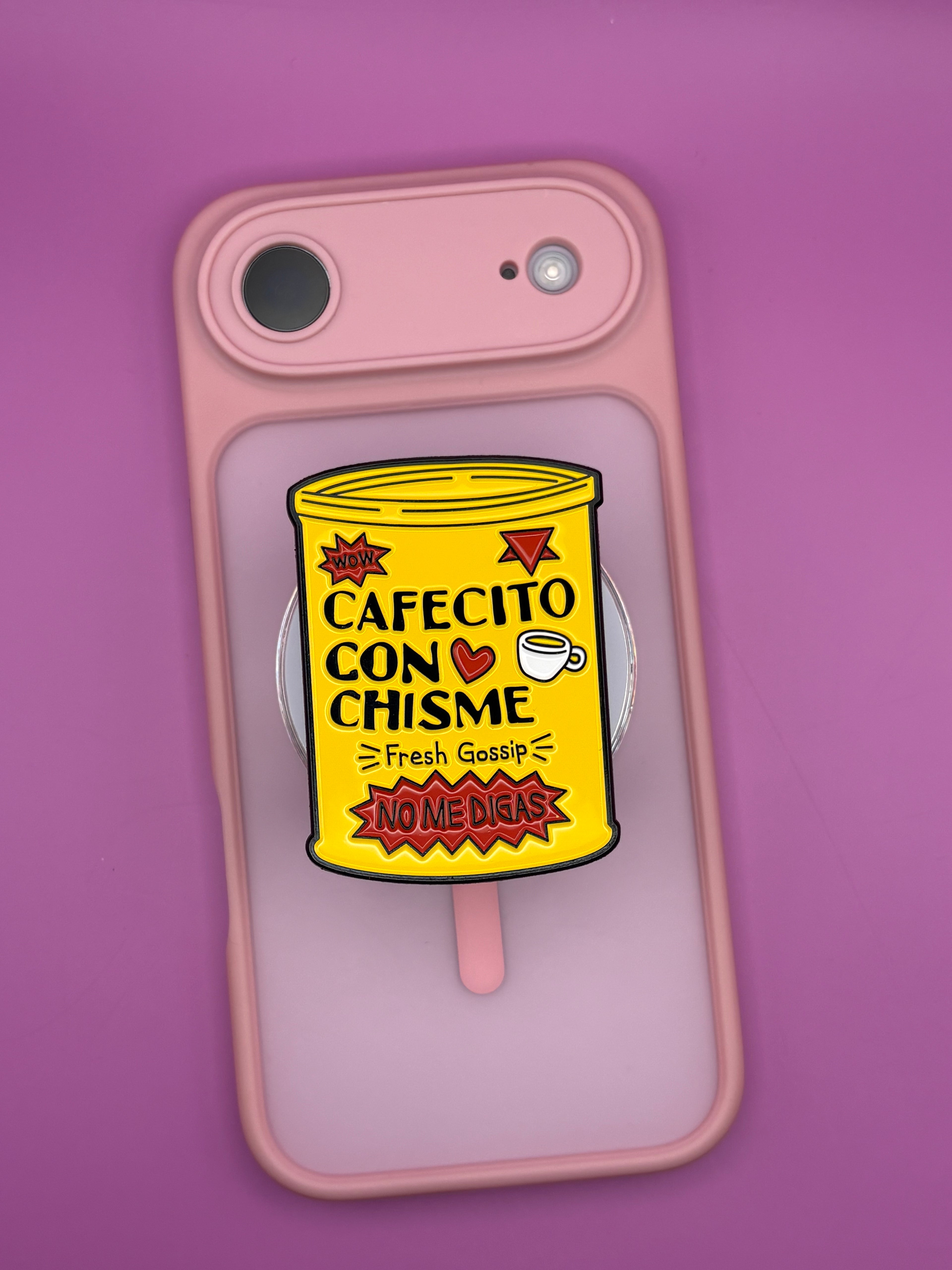 "Cafecito Con Chisme" Phone & E-Reader MagSafe Grip