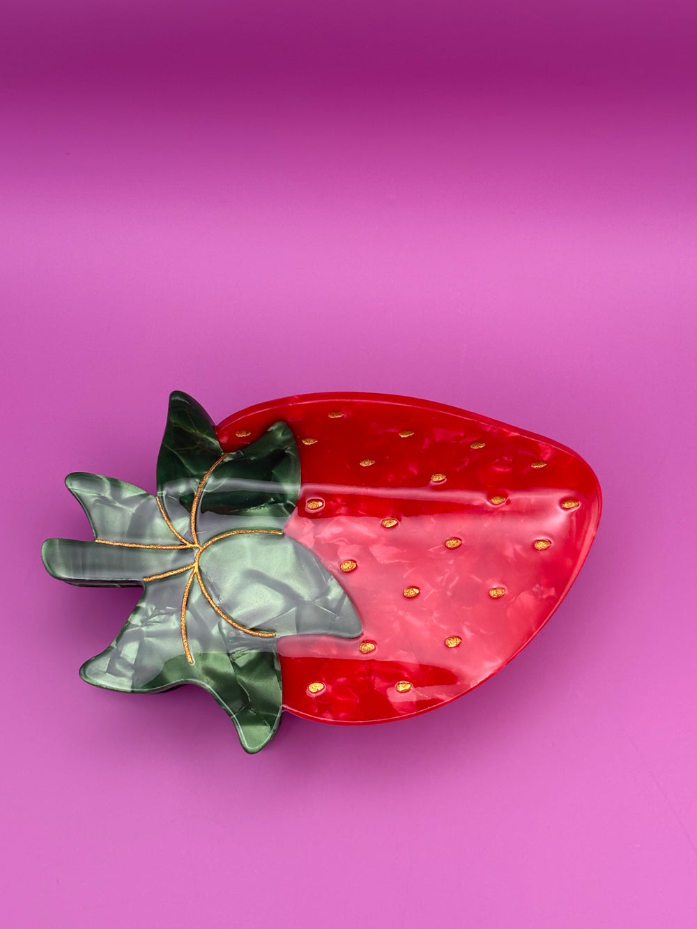 Strawberry - JP Craft Lab Exclusive Claw Clip