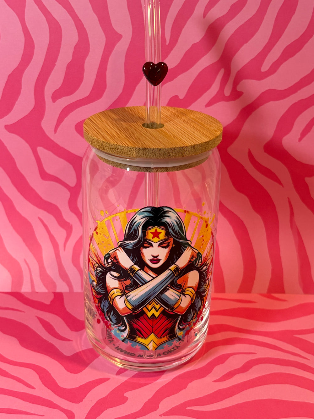Wonder Woman - 16 Oz Glass Can