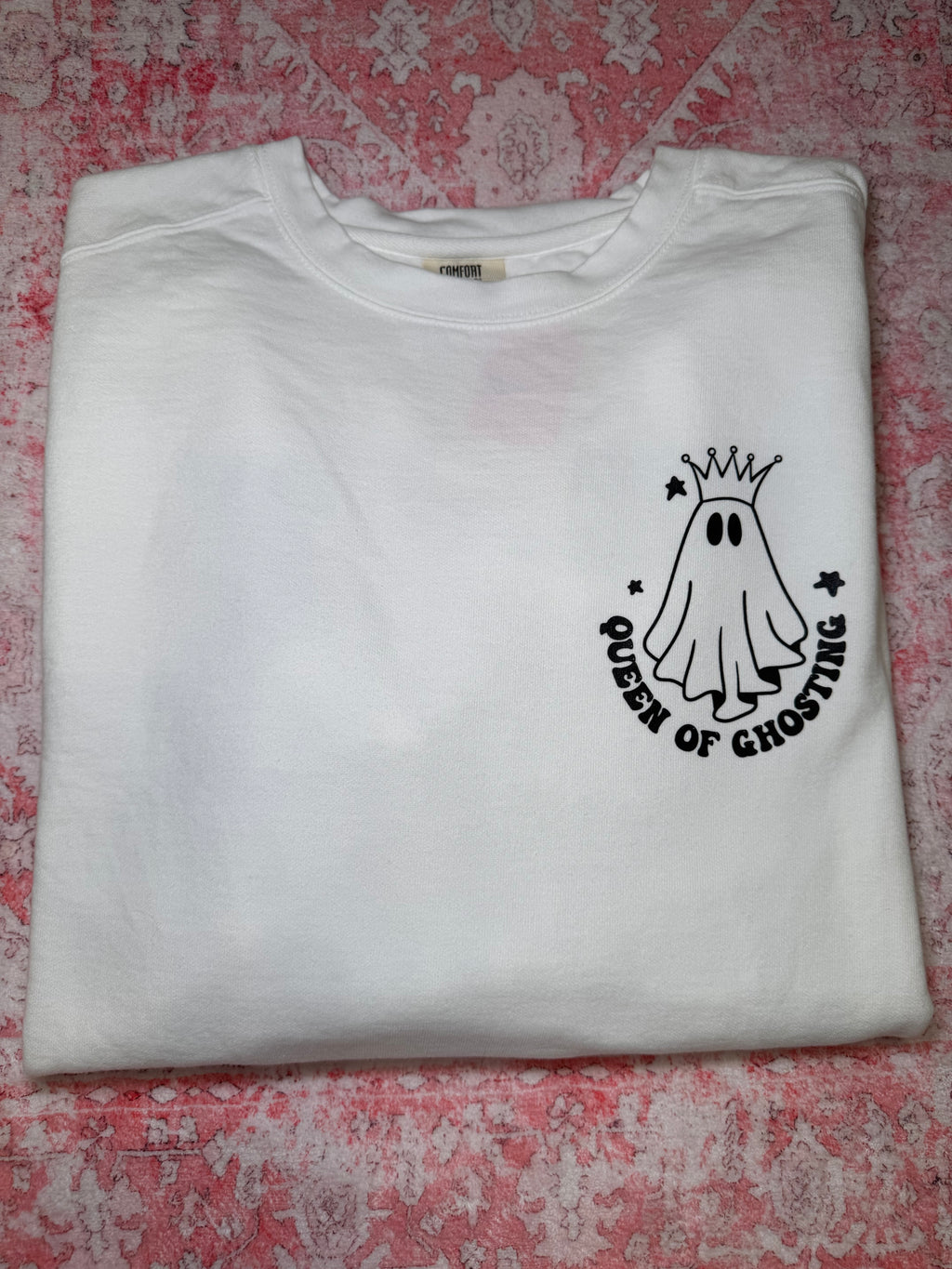 Queen of Ghosting - Crew Neck