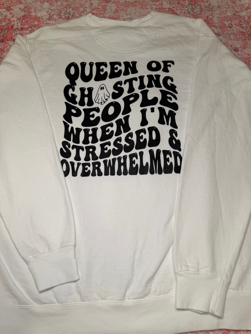 Queen of Ghosting - Crew Neck